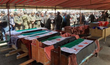 تشييع شهداء  درعا الذين ارتقوا الليلة الماضية جراء قصف  الاحتلال الإسرائيلي في درعا