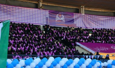 فعاليات حفل تكريم نحو 1500 من حفظة القرآن الكريم في استاد  إدلب البلدي بحضور رسمي وشعبي