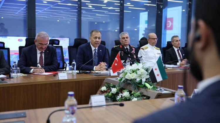 زيارة رسمية لوزير الداخلية السوري إلى تركيا لتعزيز التعاون الأمني